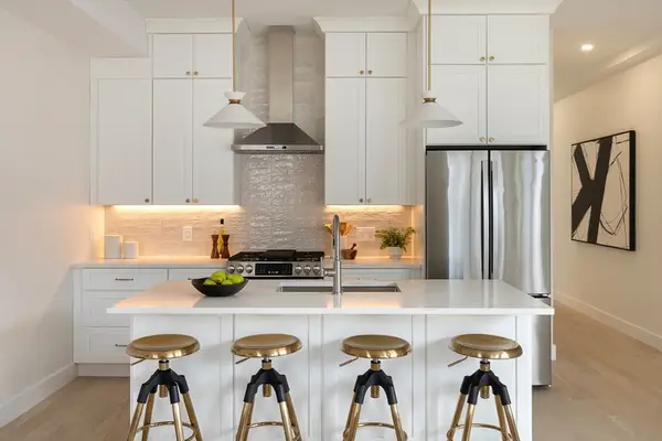 28 Swan Ave. #1, Boston, MA 02128