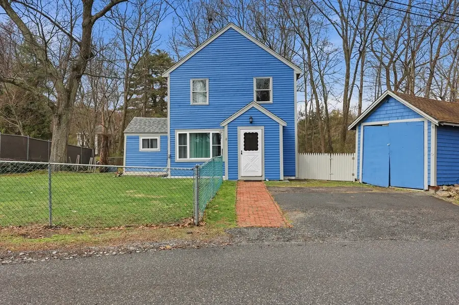 8 Stones Corner Road, Berlin, MA 01503 - #2