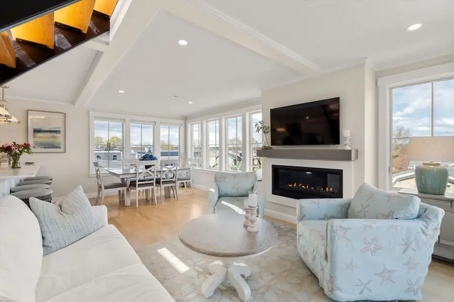 150 Merrimac St #I, Newburyport, MA 01950 - #2