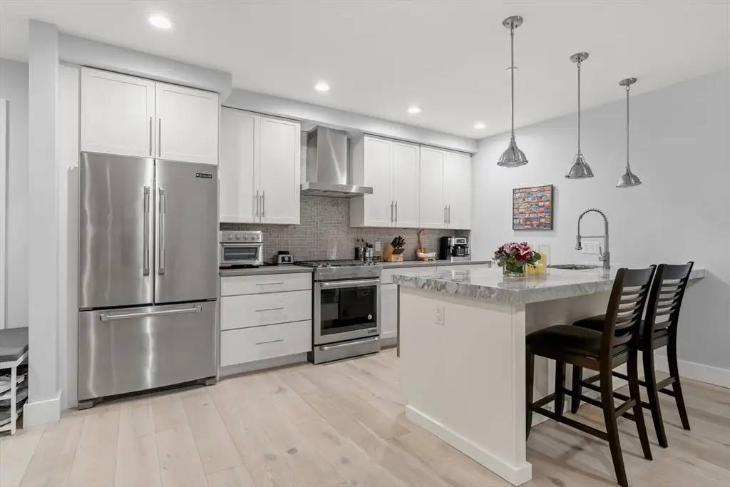 150 W Broadway #203, Boston, MA 02127 - #1