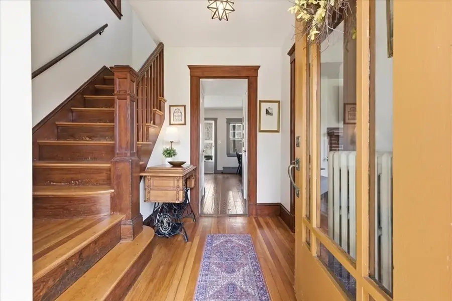 316 Fisher St, Walpole, MA 02081 - #3