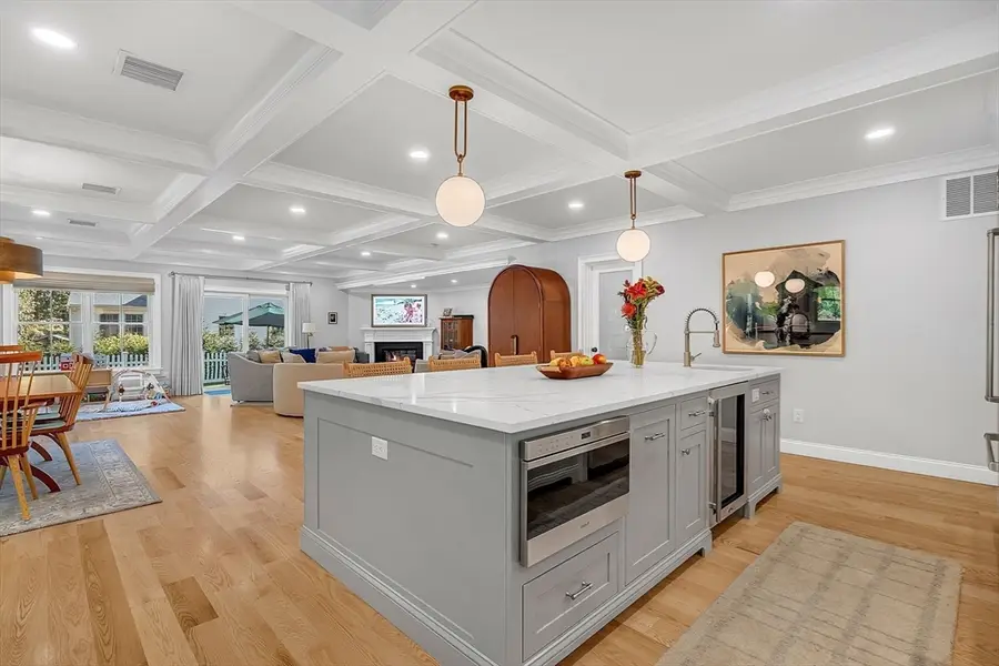 79 Alba Rd, Wellesley, MA 02481 - #3