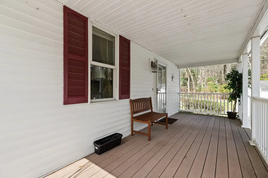 26 Hartford Ave N, Upton, MA 01568 - #3