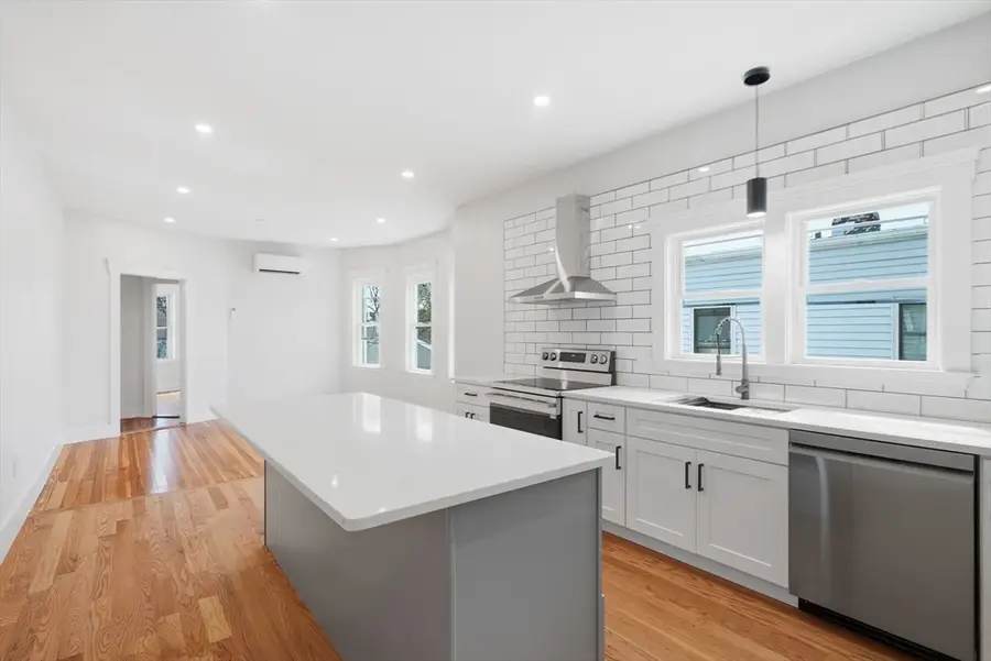 28 Clark St, Malden, MA 02148 - #2