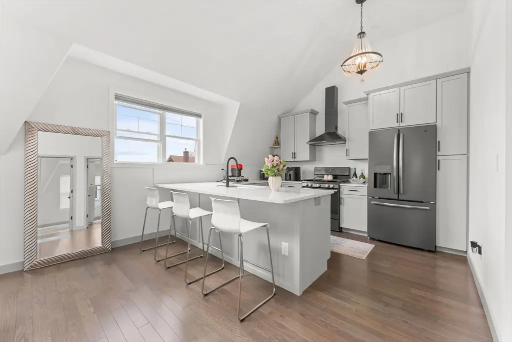 567 Summer St #3, Lynn, MA 01905 - #1