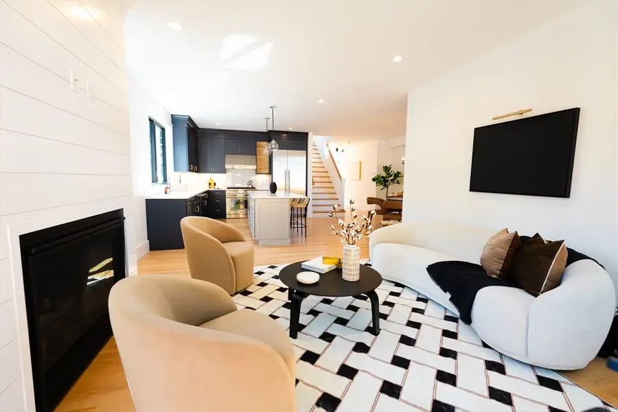 20 Crescent Road #20, Needham, MA 02494 - #3