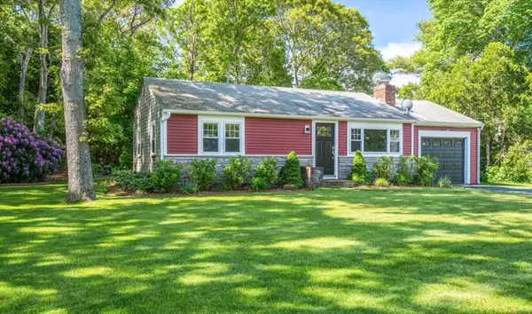 13 Carol Ln, Harwich, MA 02671