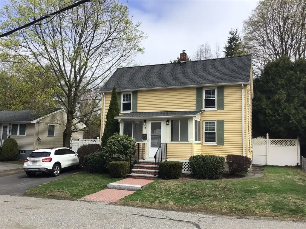 17 Grove St, Woburn, MA 01801 - #1