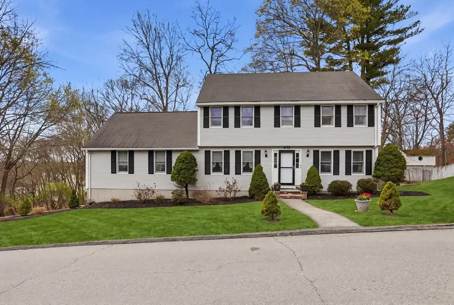 40 Hillcrest Ave, Methuen, MA 01844 - #2