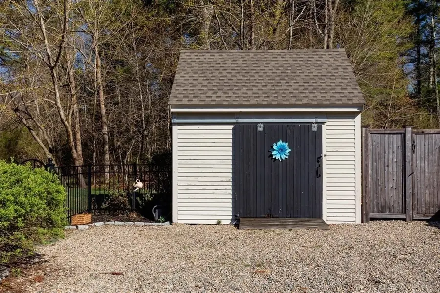 153 Wapping Rd, Kingston, MA 02364 - #3