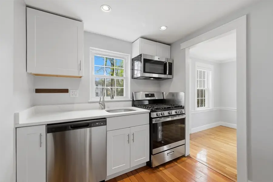 991-993 Massachusetts Ave, Lexington, MA 02420 - #2