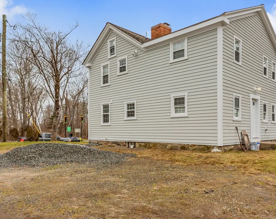 101 Old Westport Rd, Dartmouth, MA 02747 - #3