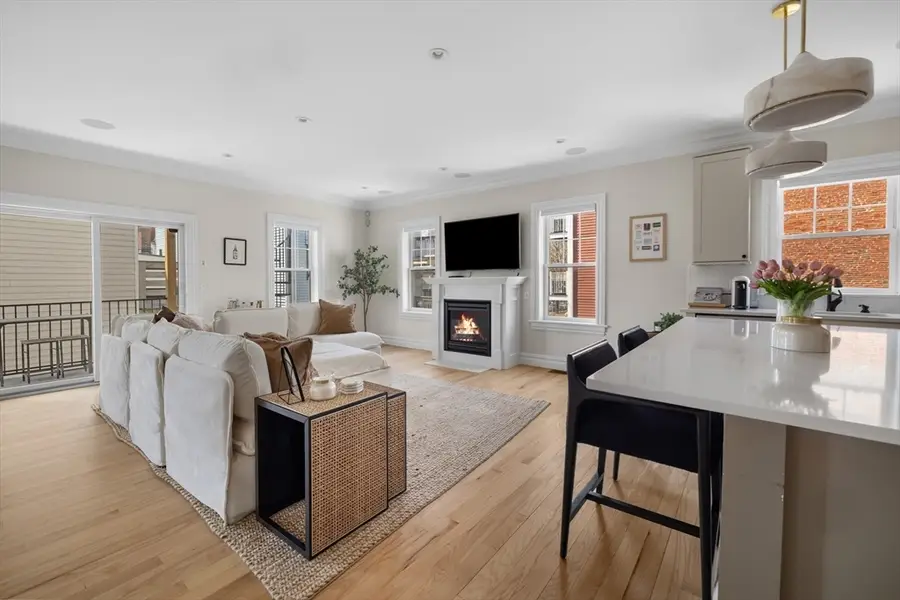 187 Gold St #1, Boston, MA 02127 - #2