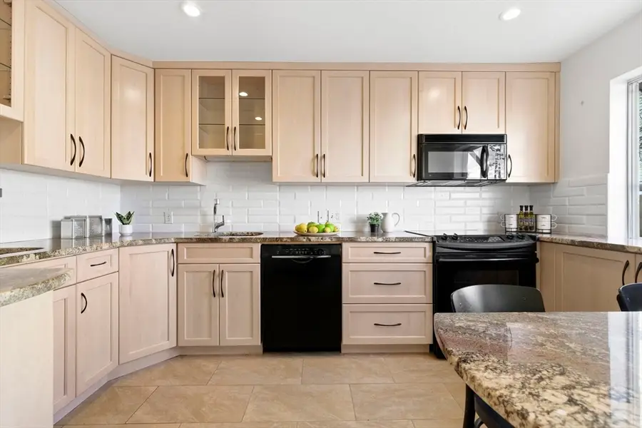 59 Union St #59R, Boston, MA 02135 - #3