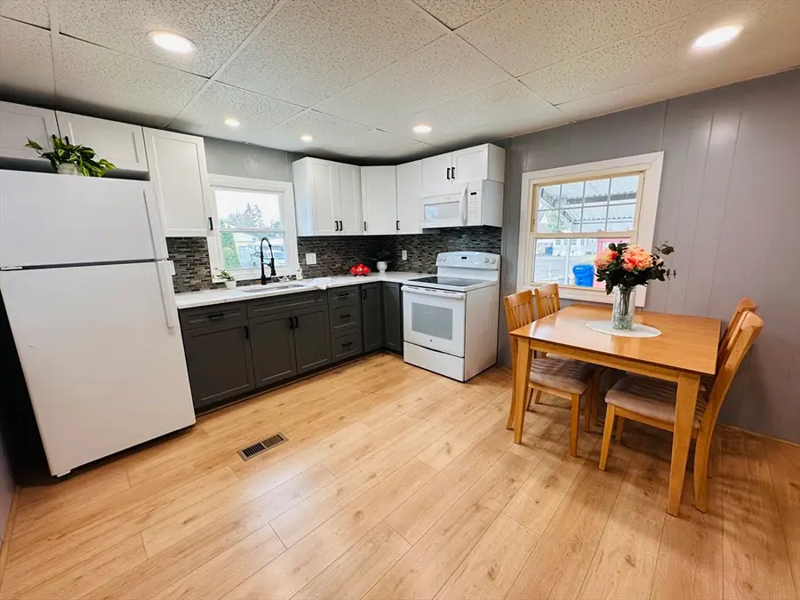 70 Shumway St #A3, Springfield, MA 01119 - #3