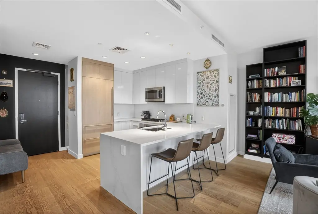 188 Brookline Ave #19B, Boston, MA 02215 - #1