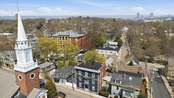 96 Seaverns Ave #1, Boston, MA 02130