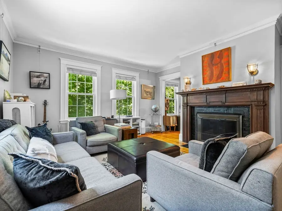 12 Appleby Rd #2L, Wellesley, MA 02482 - #3