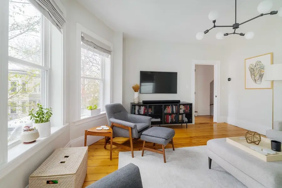 165 Putnam Avenue #B, Cambridge, MA 02138 - #3