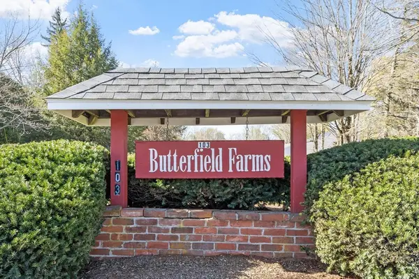 103 Main St #15, Pepperell, MA 01463