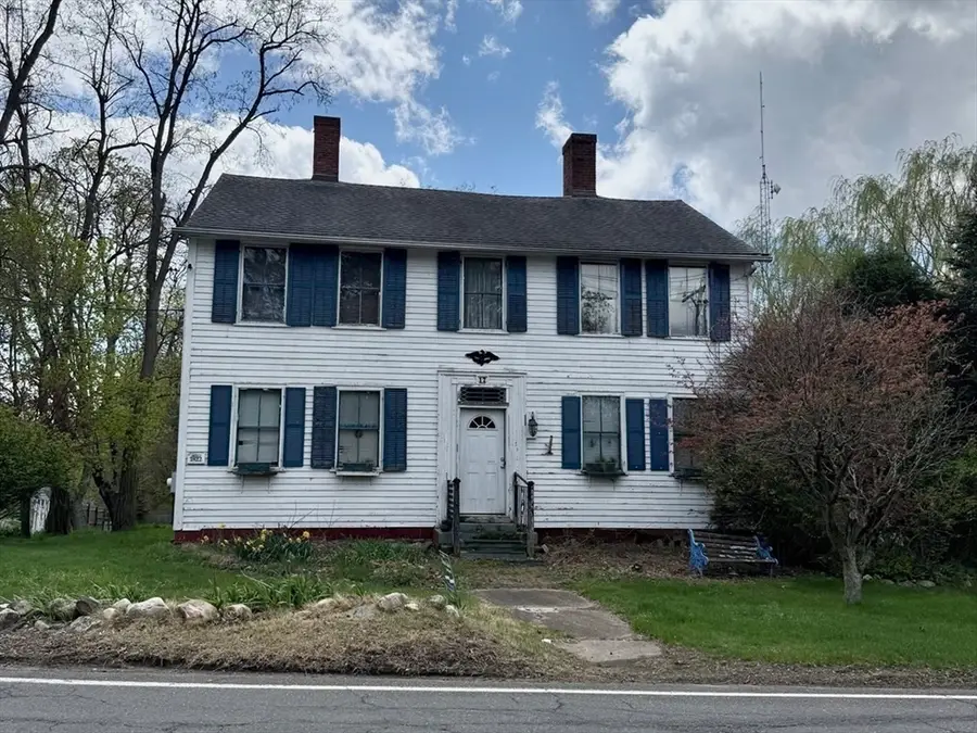 17 Depot St, Southwick, MA 01077 - #2