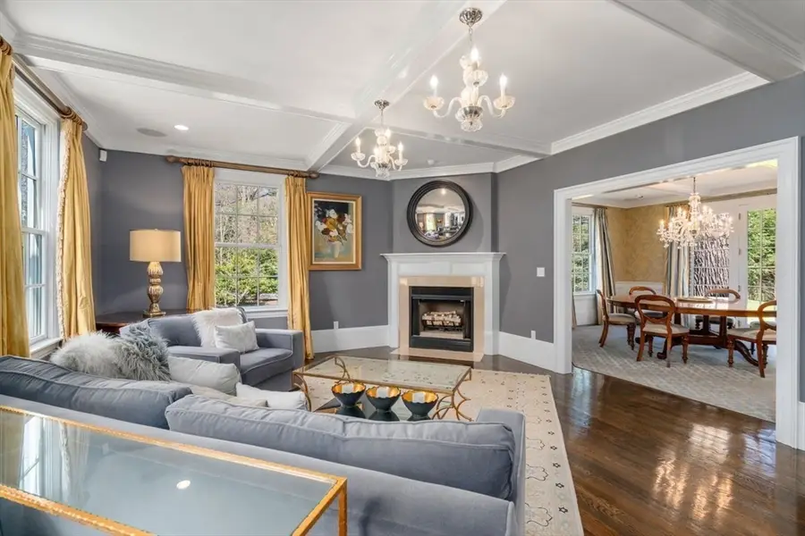 22 Plymouth Road, Wellesley, MA 02481 - #3