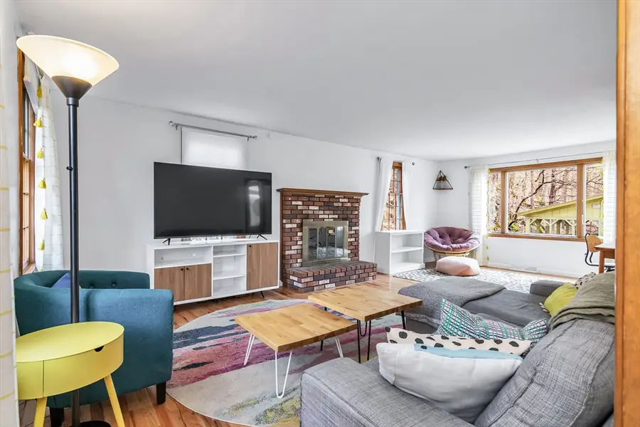 21 Heather Rd, Dracut, MA 01826 - #2