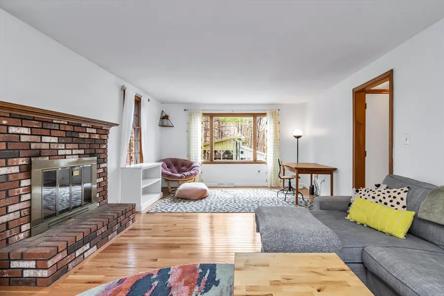 21 Heather Rd, Dracut, MA 01826 - #3