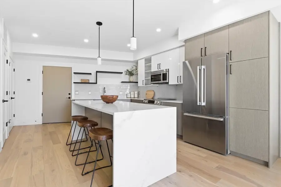 230 Washington St #1, Boston, MA 02135 - #3