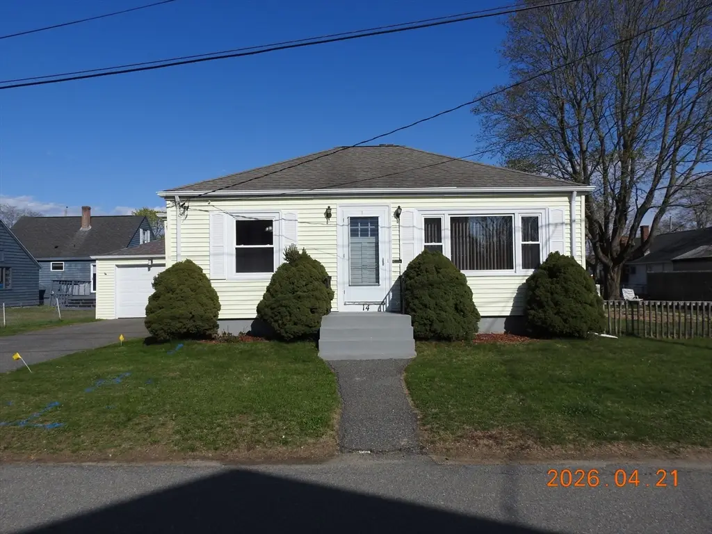 14 Mccallion St, Swansea, MA 02777 - #1