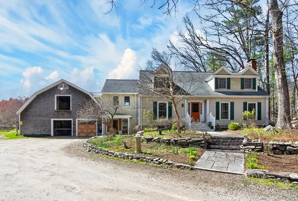 225 Lowell St, Carlisle, MA 01741