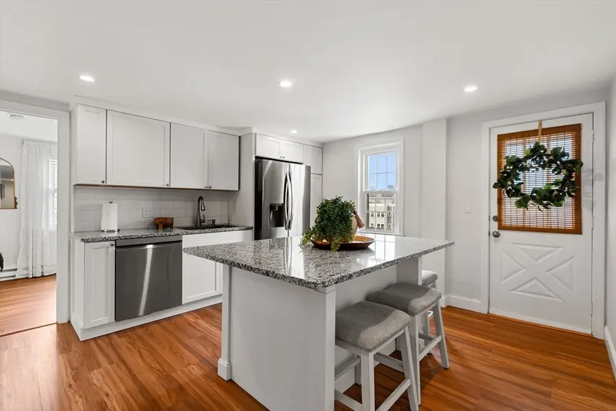 40 Middle Street #3a, Gloucester, MA 01930 - #2