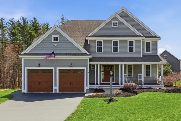 3 Mcintosh Ln, Littleton, MA 01460