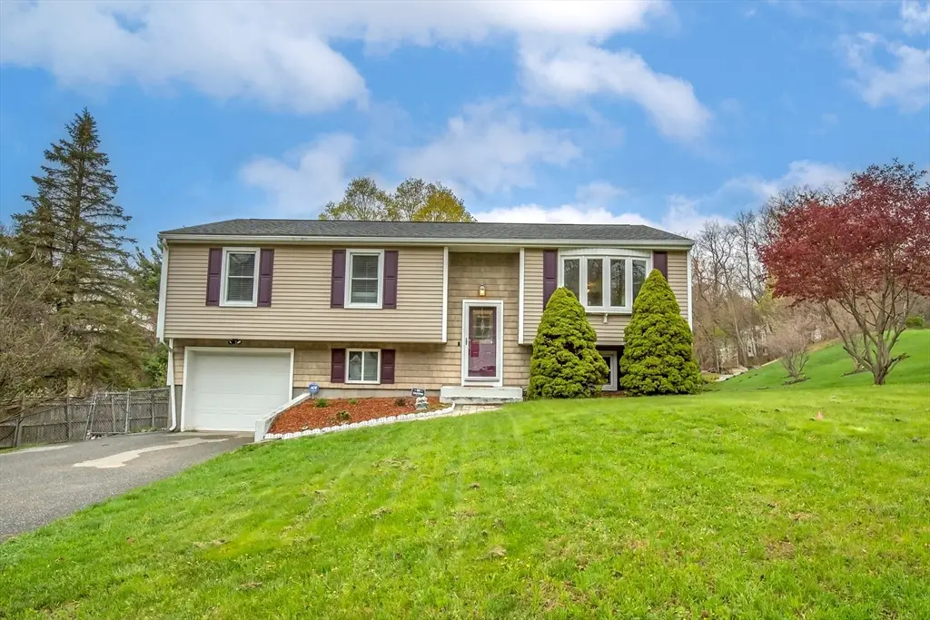 285 Ellendale Circle, Springfield, MA 01128 - #1