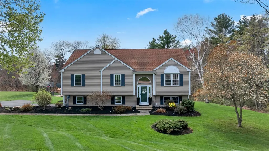 2 Kayla Ln, Dudley, MA 01571 - #1