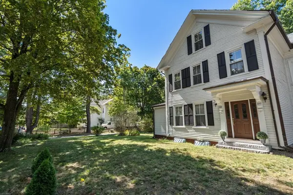 5 Spring Street #A, Medfield, MA 02052