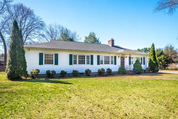 378 Lowell St, Andover, MA 01810