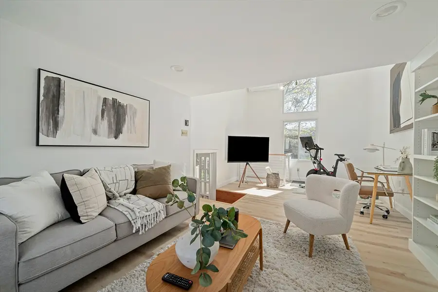 206 Lagrange Street #206, Newton, MA 02467 - #2