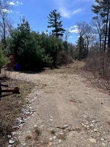 235 Yew, Douglas, MA 01516 - #3