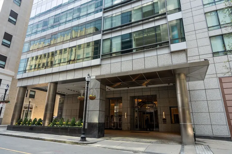 3 Avery Street #403, Boston, MA 02111 - #2