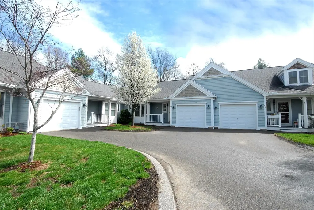 12 Strawberry Ln #F, Hudson, MA 01749 - #1