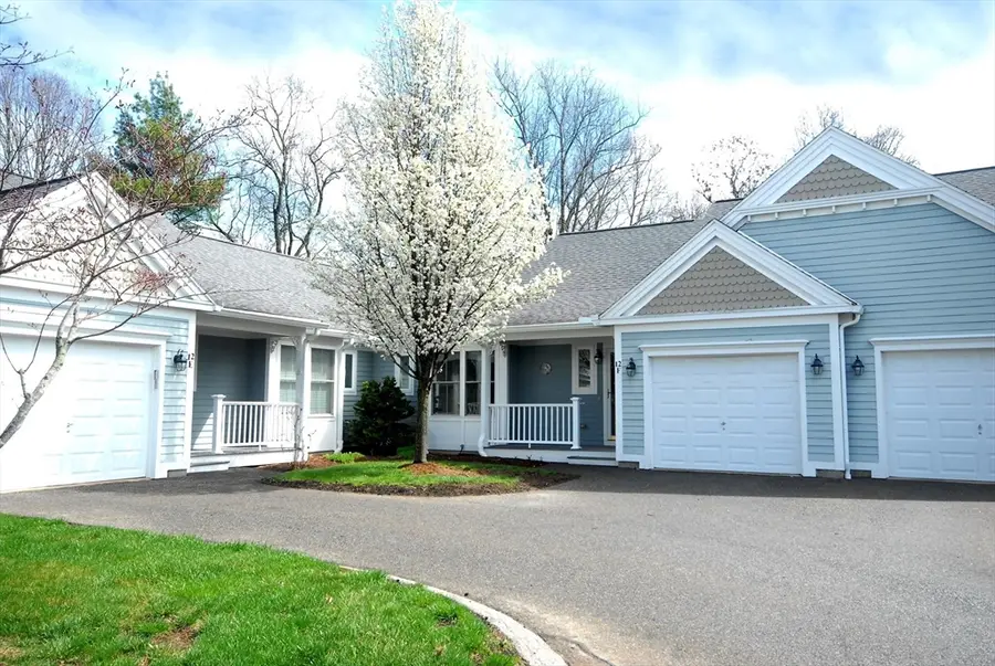 12 Strawberry Ln #F, Hudson, MA 01749 - #2