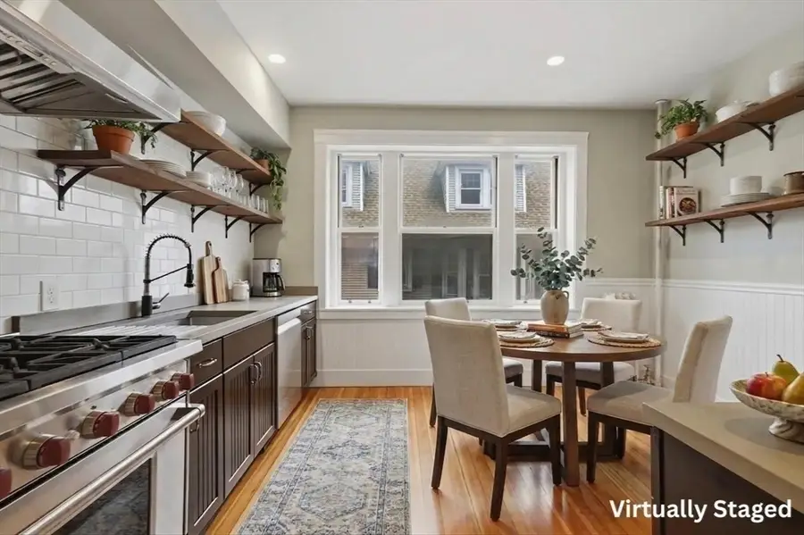 457 Washington St #7, Newton, MA 02458 - #2