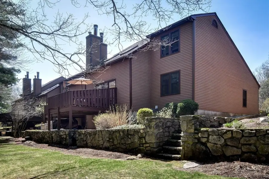 17 Hawthorne Village #A, Franklin, MA 02038 - #2