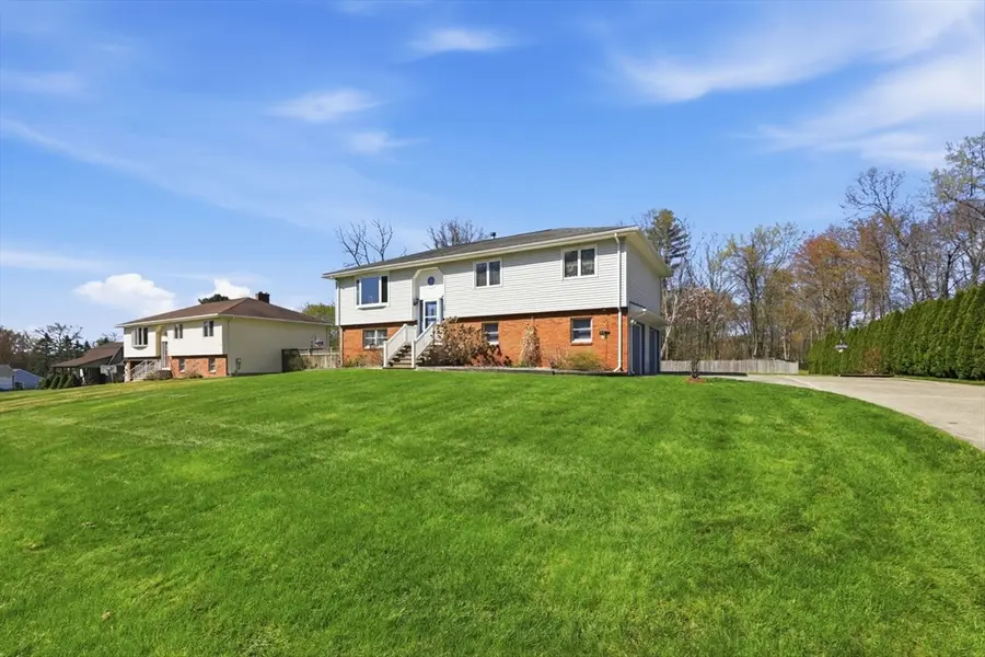 39 Salli Circle, Ludlow, MA 01056 - #3