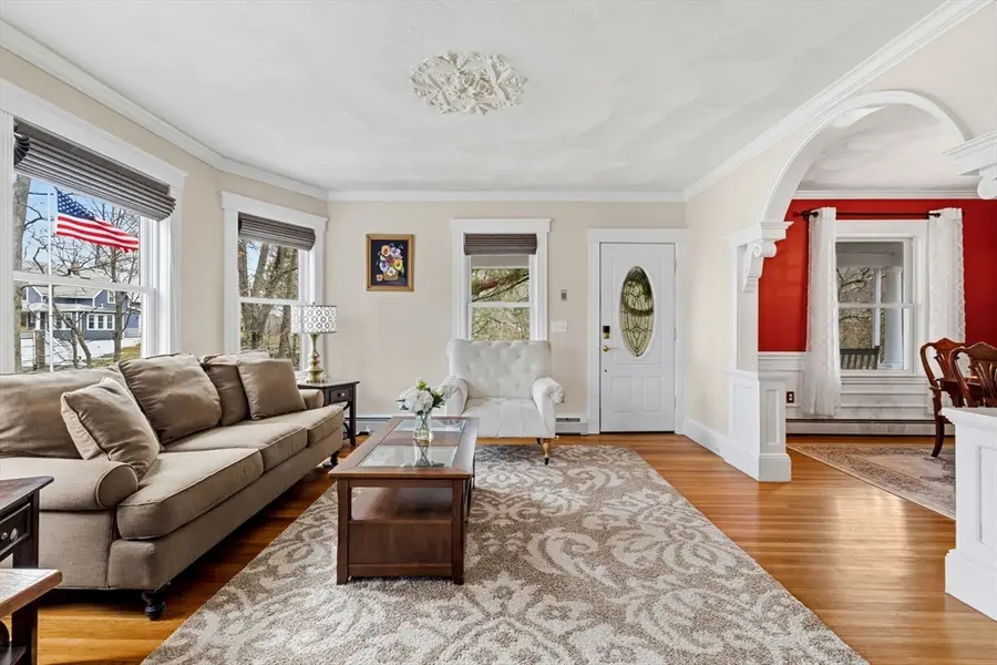 176 Forest St, Melrose, MA 02176 - #3