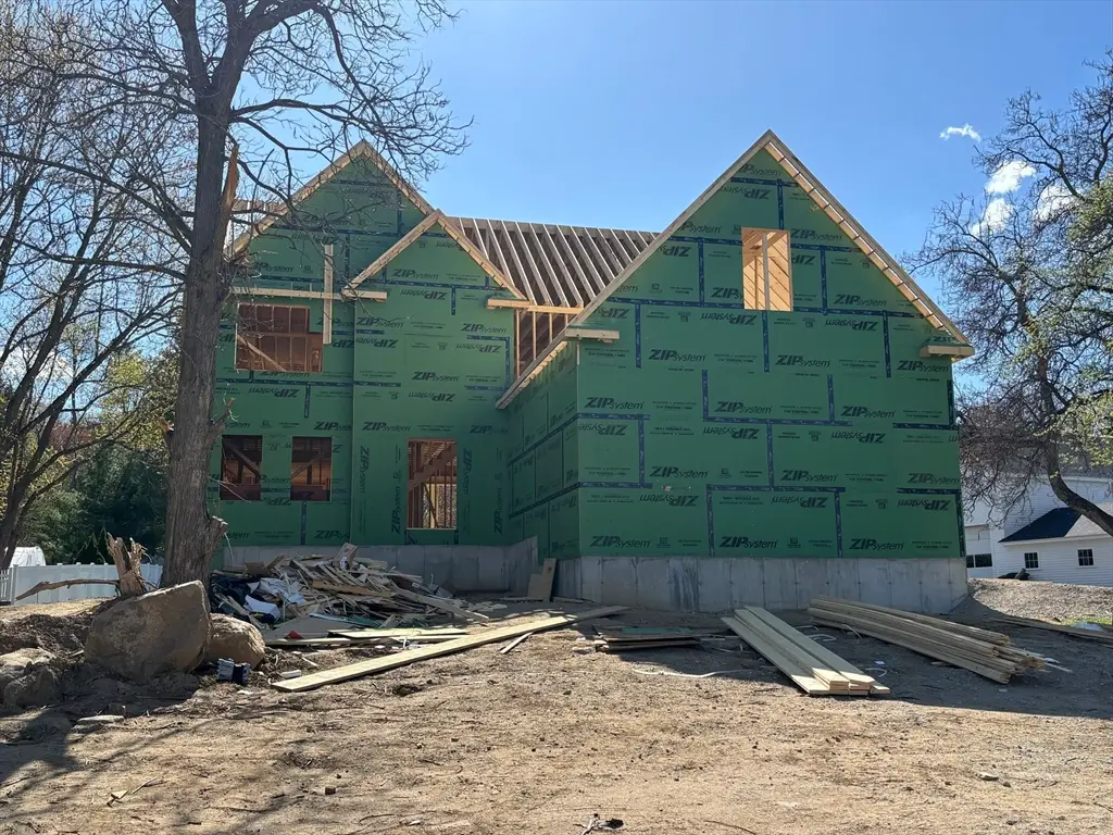 180 North Rd, Chelmsford, MA 01824 - #1