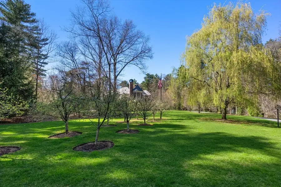 3 Idlewile Lane, Weston, MA 02493 - #3
