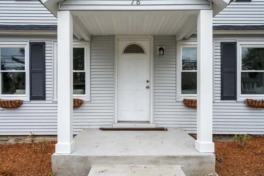 78 Pleasant St, Grafton, MA 01519 - #3
