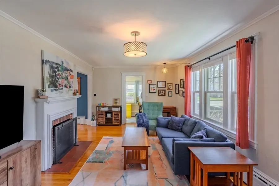 5 Thirteenth St, Melrose, MA 02176 - #2